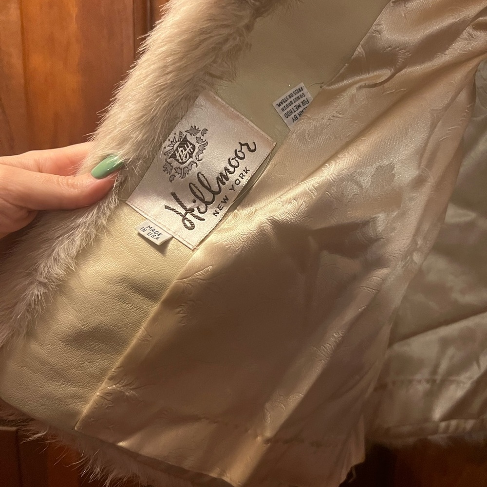 Vintage Hillmoore New York Faux Fur coat